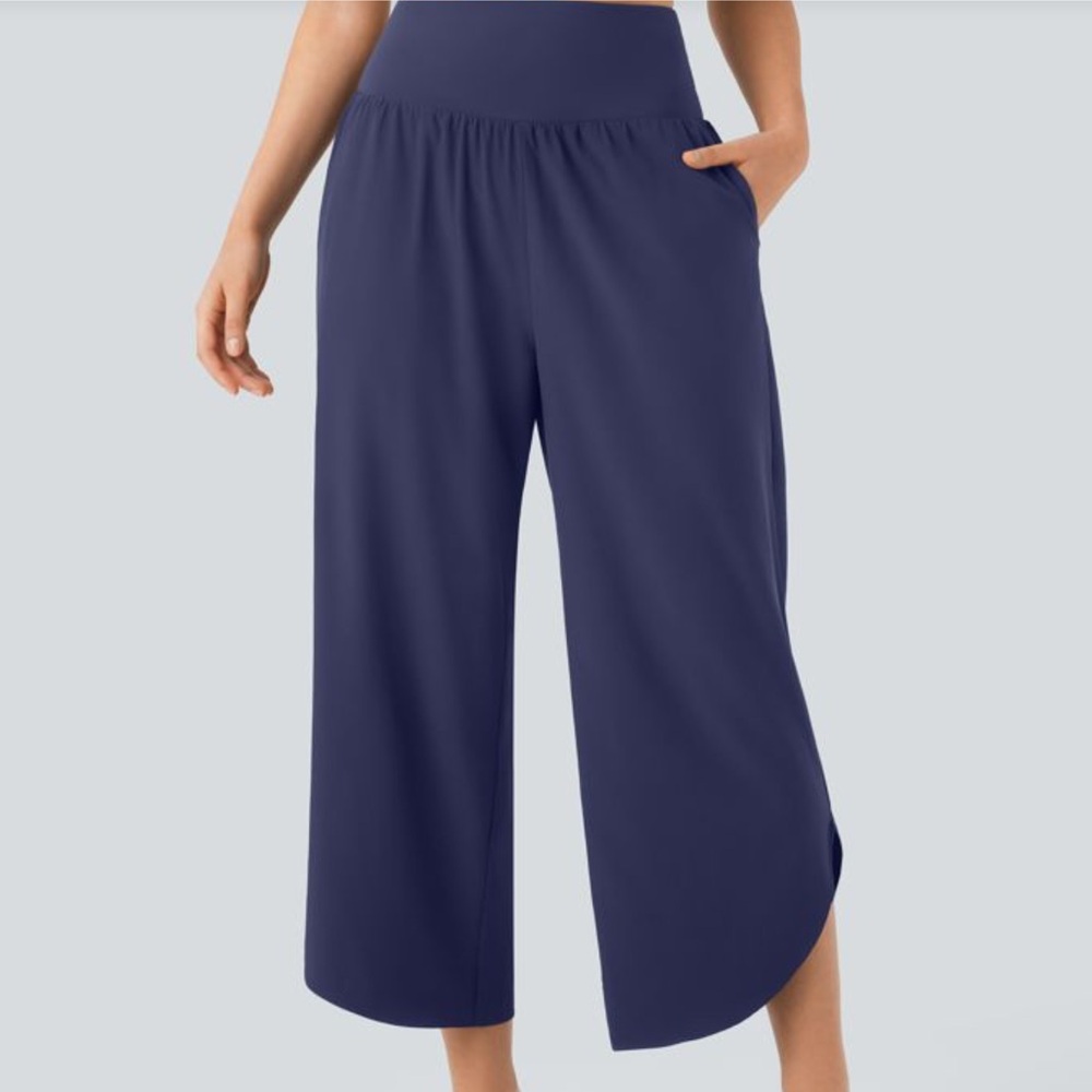 Cropped Halara Navy Blue Wide-Leg Pants NWT